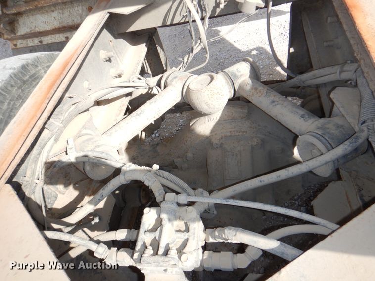 image for item JJ9305 2000 Freightliner FL80  dump truck