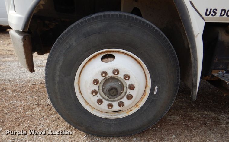 image for item JJ9305 2000 Freightliner FL80  dump truck