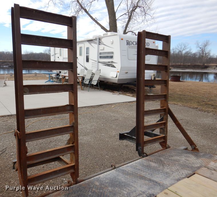 image for item JK9558 2011 H&H Trailers  equipment trailer