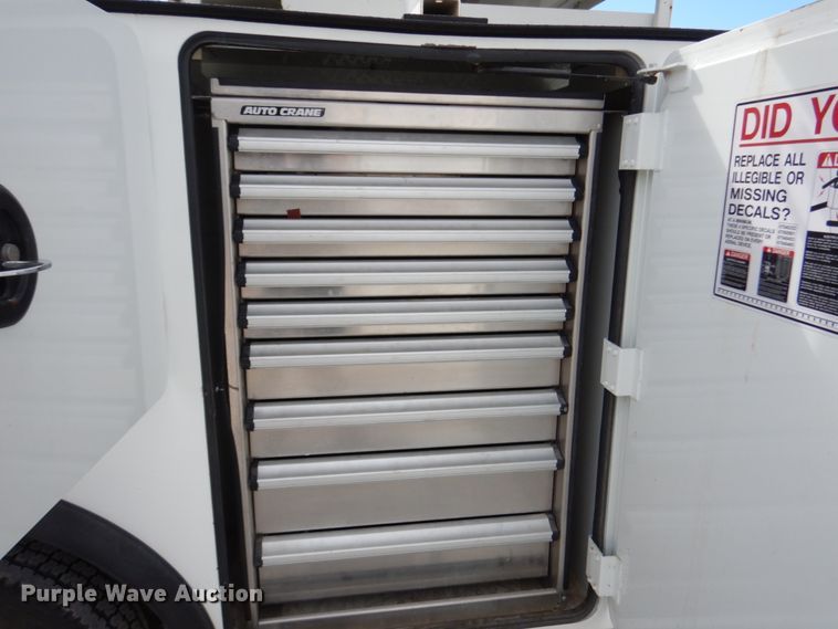 image for item JK9764 2016 Ford F550 Super Duty  SuperCab utility / service truck