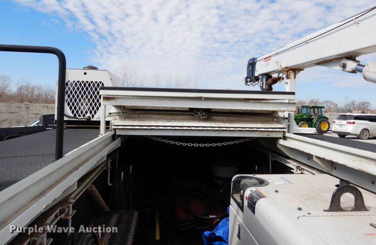 image for item JK9764 2016 Ford F550 Super Duty  SuperCab utility / service truck