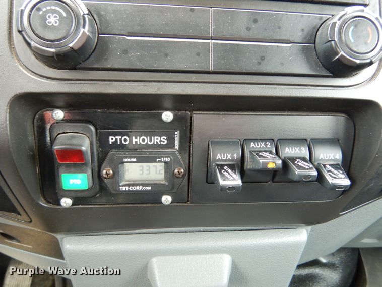 image for item JK9764 2016 Ford F550 Super Duty  SuperCab utility / service truck