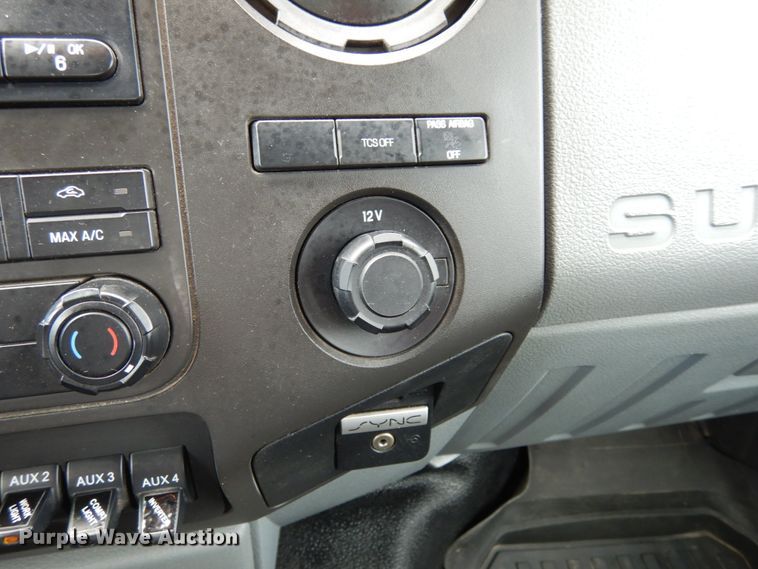 image for item JK9764 2016 Ford F550 Super Duty  SuperCab utility / service truck