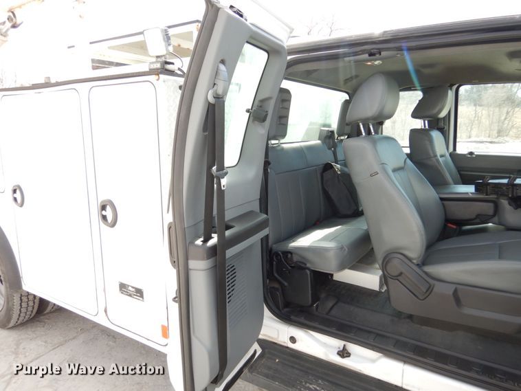 image for item JK9764 2016 Ford F550 Super Duty  SuperCab utility / service truck