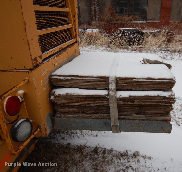 image for item JK9775 1973 Grove RT59/S  crane