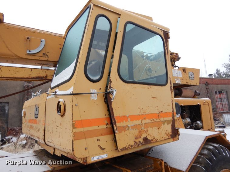 image for item JK9775 1973 Grove RT59/S  crane