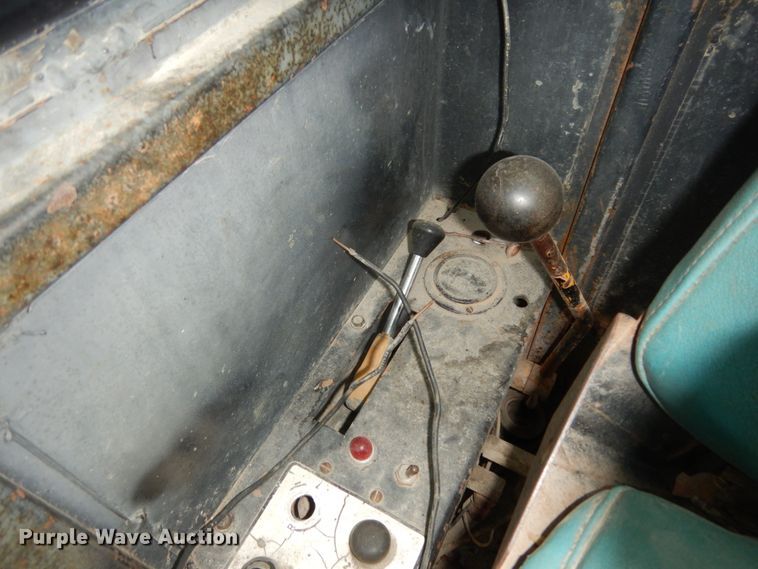 image for item JK9775 1973 Grove RT59/S  crane