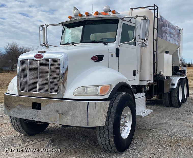 image for item JN9191 2009 Peterbilt 340  volumetric ready mix truck