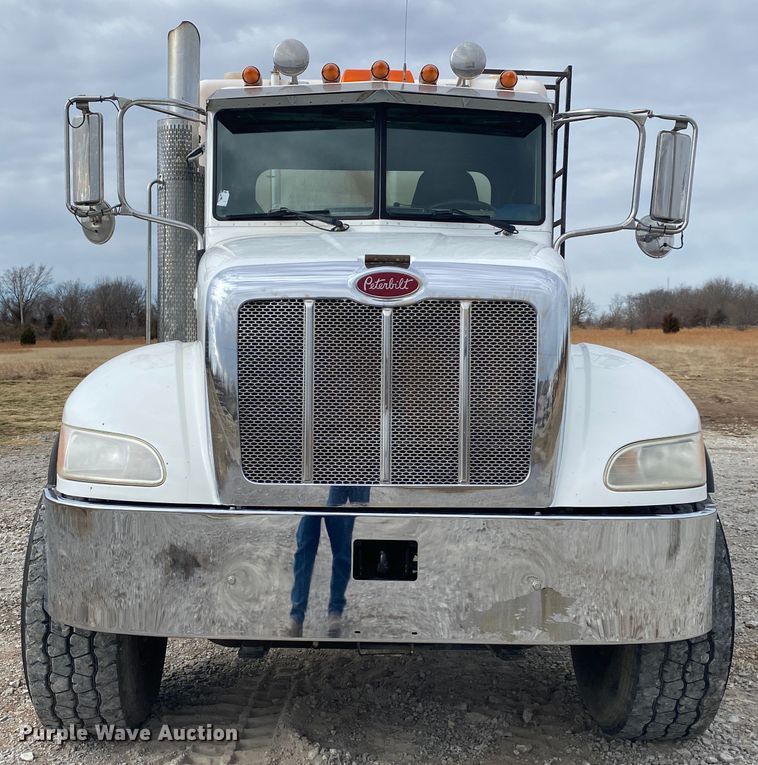 image for item JN9191 2009 Peterbilt 340  volumetric ready mix truck