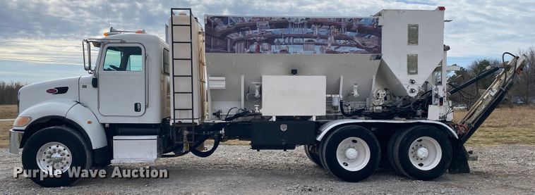 image for item JN9191 2009 Peterbilt 340  volumetric ready mix truck