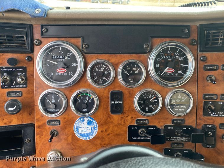 image for item JN9191 2009 Peterbilt 340  volumetric ready mix truck