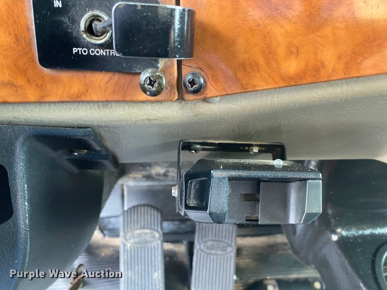 image for item JN9191 2009 Peterbilt 340  volumetric ready mix truck