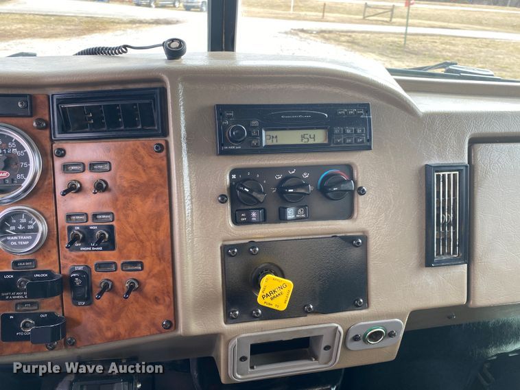 image for item JN9191 2009 Peterbilt 340  volumetric ready mix truck