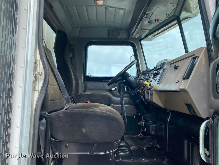 image for item JN9191 2009 Peterbilt 340  volumetric ready mix truck