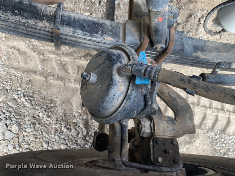 image for item JN9191 2009 Peterbilt 340  volumetric ready mix truck