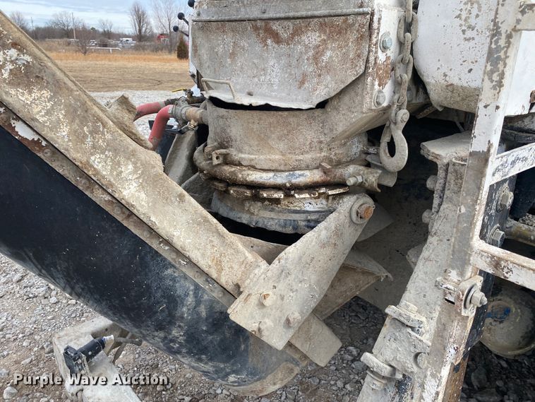 image for item JN9191 2009 Peterbilt 340  volumetric ready mix truck