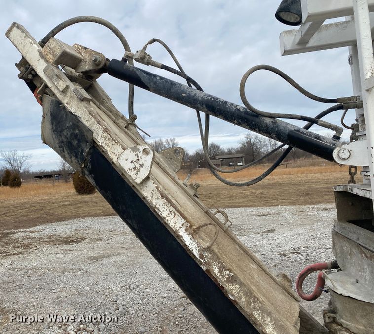 image for item JN9191 2009 Peterbilt 340  volumetric ready mix truck