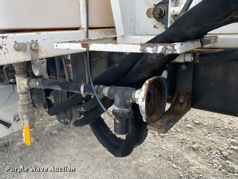 image for item JN9191 2009 Peterbilt 340  volumetric ready mix truck