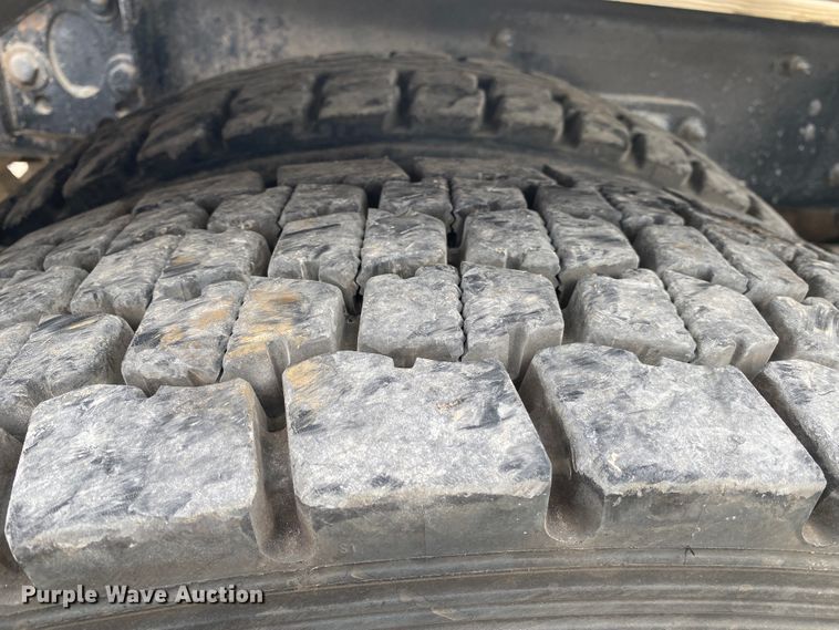 image for item JN9191 2009 Peterbilt 340  volumetric ready mix truck