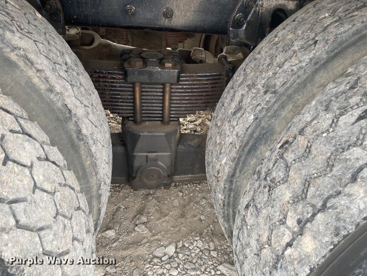 image for item JN9191 2009 Peterbilt 340  volumetric ready mix truck