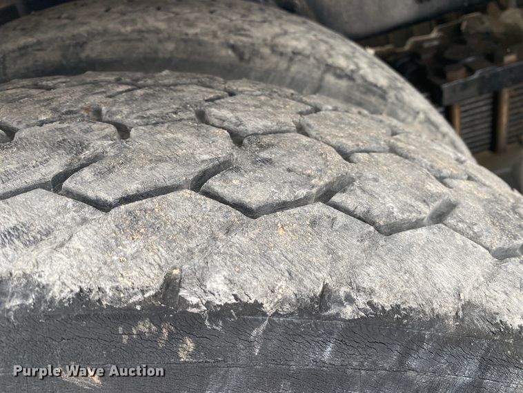 image for item JN9191 2009 Peterbilt 340  volumetric ready mix truck