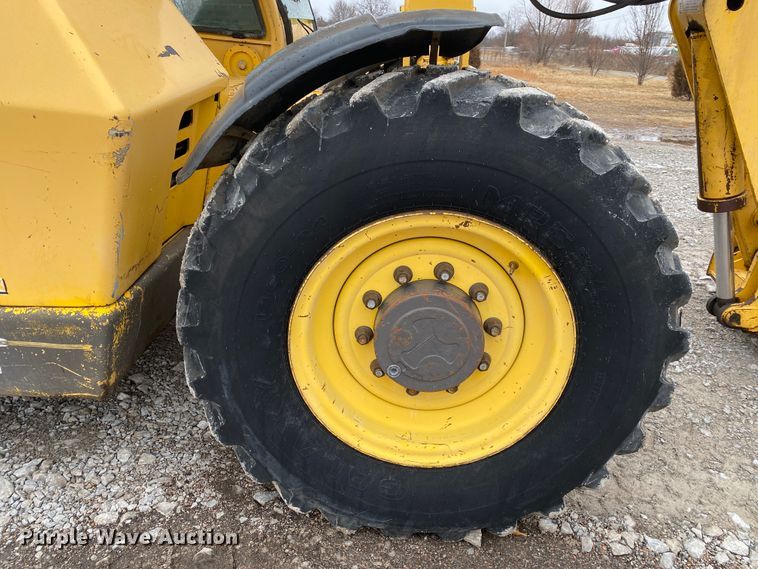 image for item JN9199 1999 Gehl DL8H  telehandler