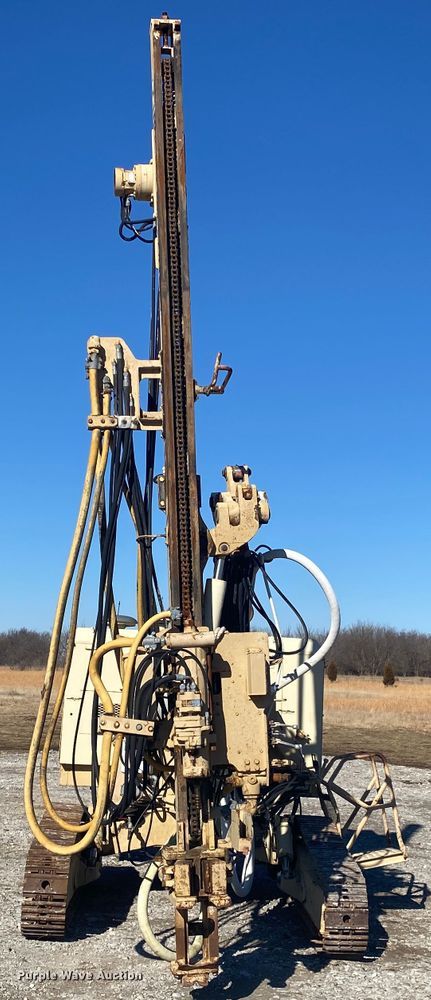 image for item JN9208 Ingersoll Rand ECM-370  vertical drill