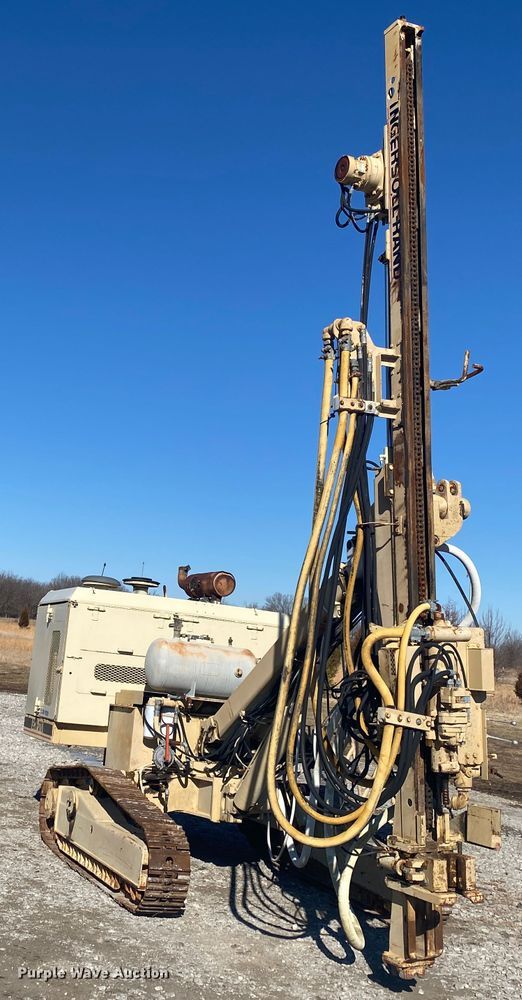 image for item JN9208 Ingersoll Rand ECM-370  vertical drill