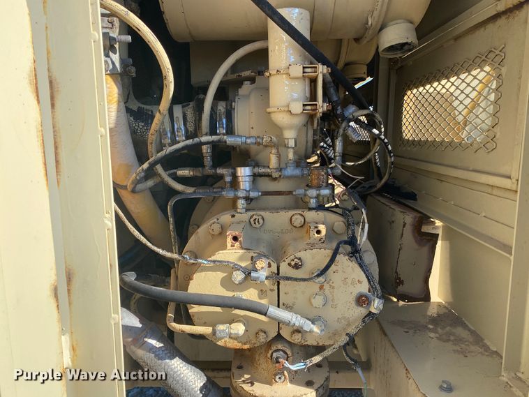 image for item JN9208 Ingersoll Rand ECM-370  vertical drill