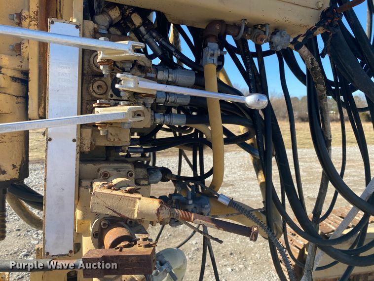 image for item JN9208 Ingersoll Rand ECM-370  vertical drill