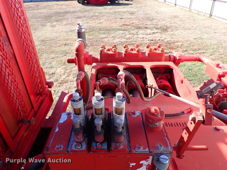 image for item JO9702 2003 Mack CV713  vacuum truck