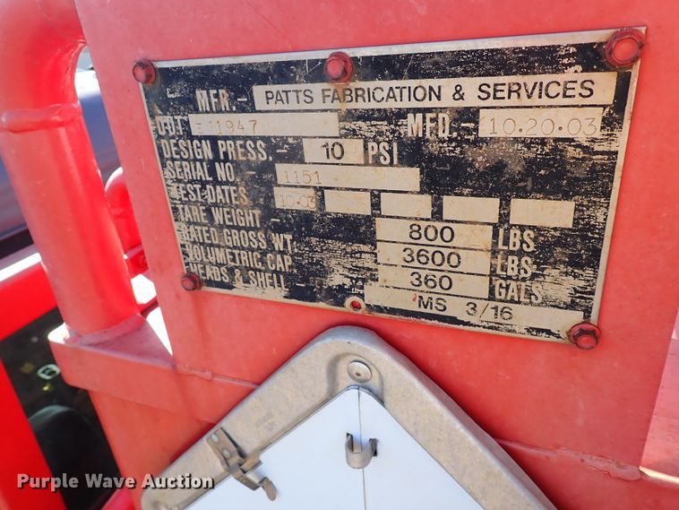 image for item JO9702 2003 Mack CV713  vacuum truck