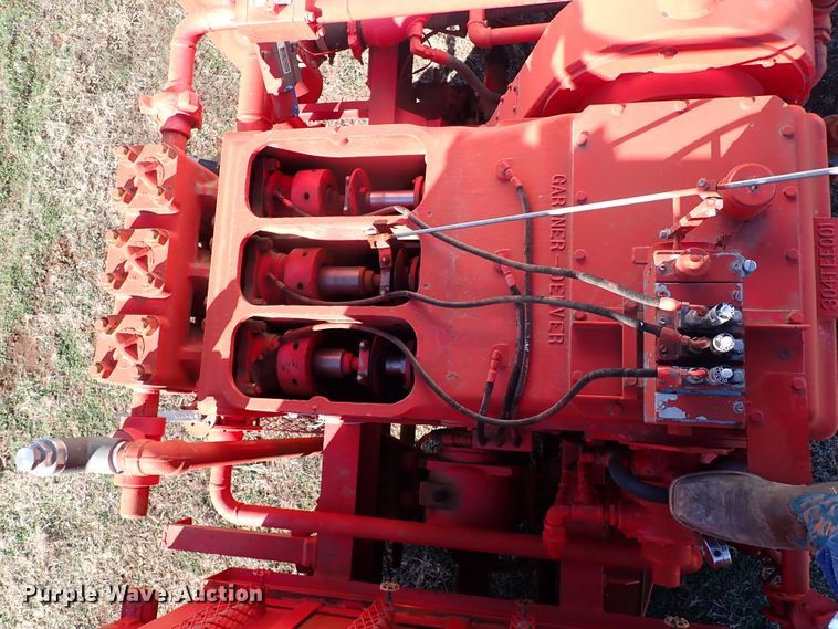 image for item JO9702 2003 Mack CV713  vacuum truck