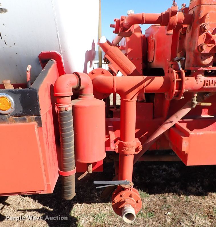 image for item JO9702 2003 Mack CV713  vacuum truck