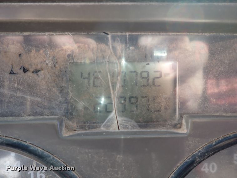 image for item JO9702 2003 Mack CV713  vacuum truck