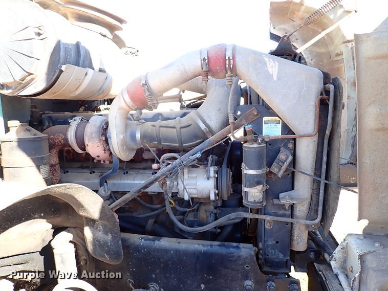 image for item JO9702 2003 Mack CV713  vacuum truck