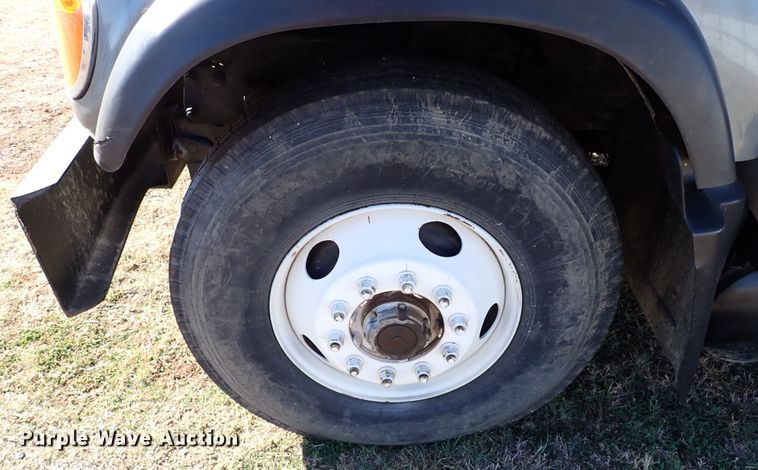 image for item JO9702 2003 Mack CV713  vacuum truck