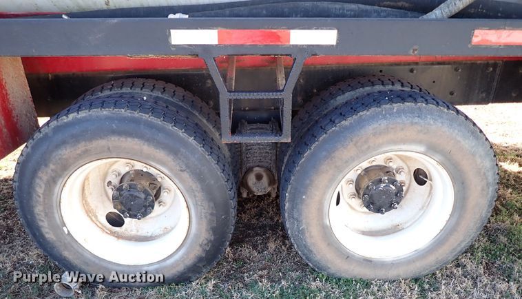 image for item JO9702 2003 Mack CV713  vacuum truck