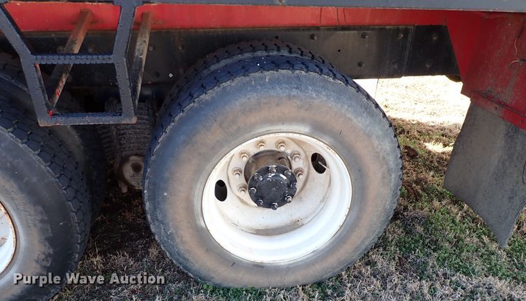 image for item JO9702 2003 Mack CV713  vacuum truck