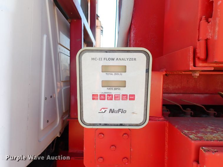 image for item JO9703 2003 Mack CV713  vacuum truck