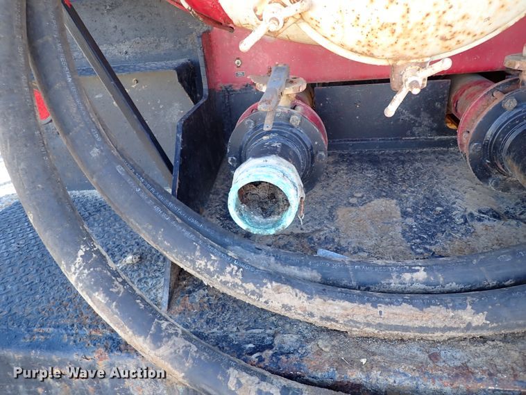 image for item JO9703 2003 Mack CV713  vacuum truck