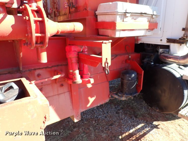 image for item JO9703 2003 Mack CV713  vacuum truck