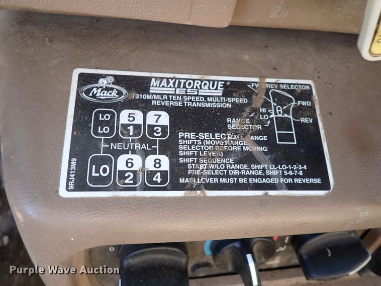 image for item JO9703 2003 Mack CV713  vacuum truck