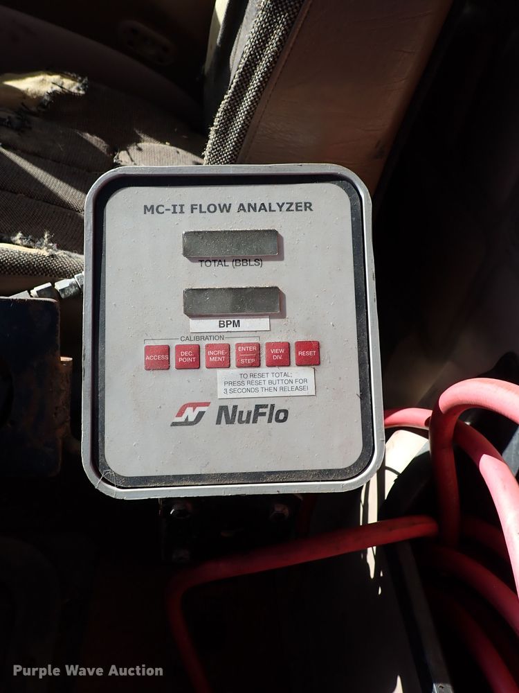 image for item JO9703 2003 Mack CV713  vacuum truck