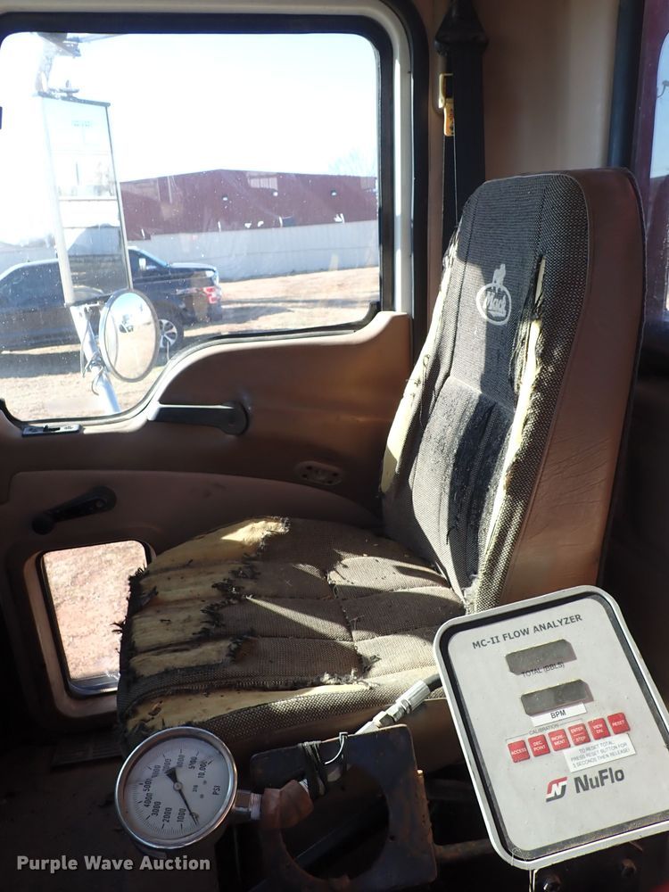 image for item JO9703 2003 Mack CV713  vacuum truck