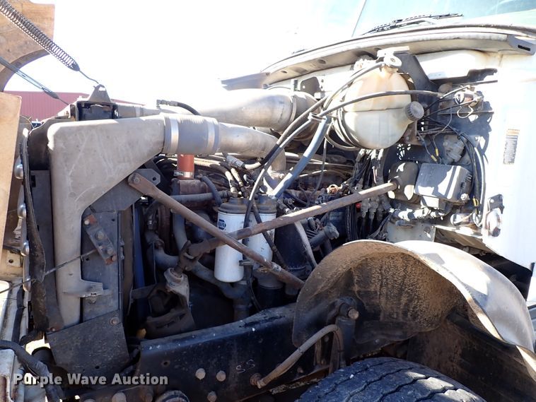 image for item JO9703 2003 Mack CV713  vacuum truck