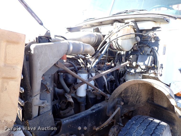 image for item JO9703 2003 Mack CV713  vacuum truck