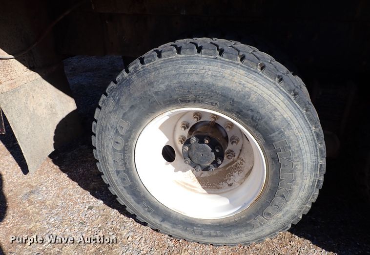 image for item JO9703 2003 Mack CV713  vacuum truck