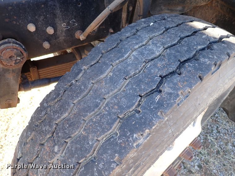 image for item JO9703 2003 Mack CV713  vacuum truck