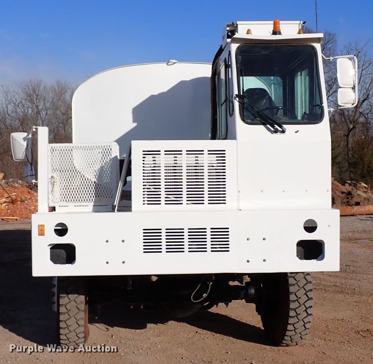 image for item JO9704 Gradall  water wagon